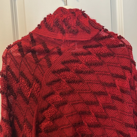 Jon & Anna poncho - Picture 5 of 5